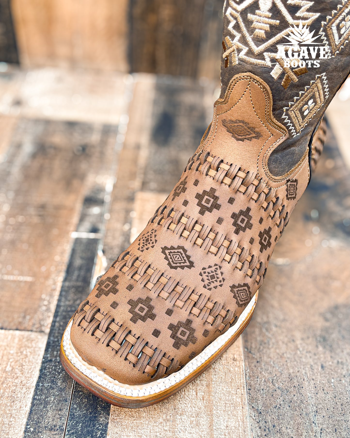 Cowboy Boot Brown Aztec Basket Weave Petatillo
