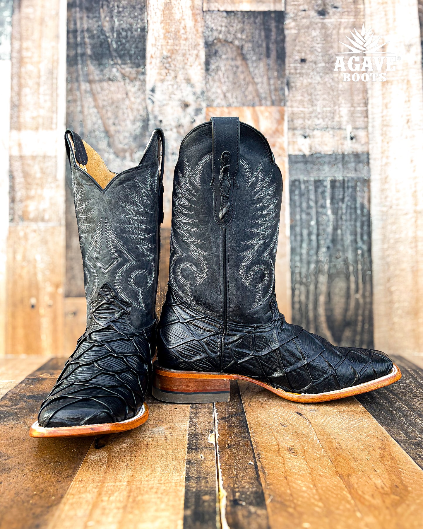 Cowboy Boot Black Bass