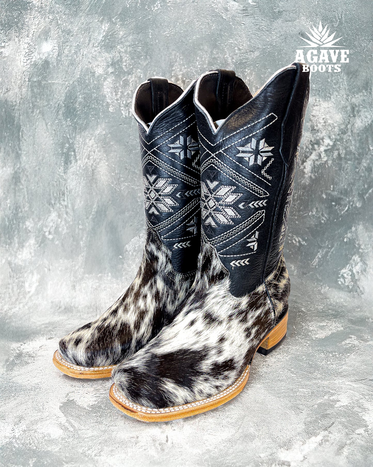 Women’s Cowhide Black Cowboy Boot