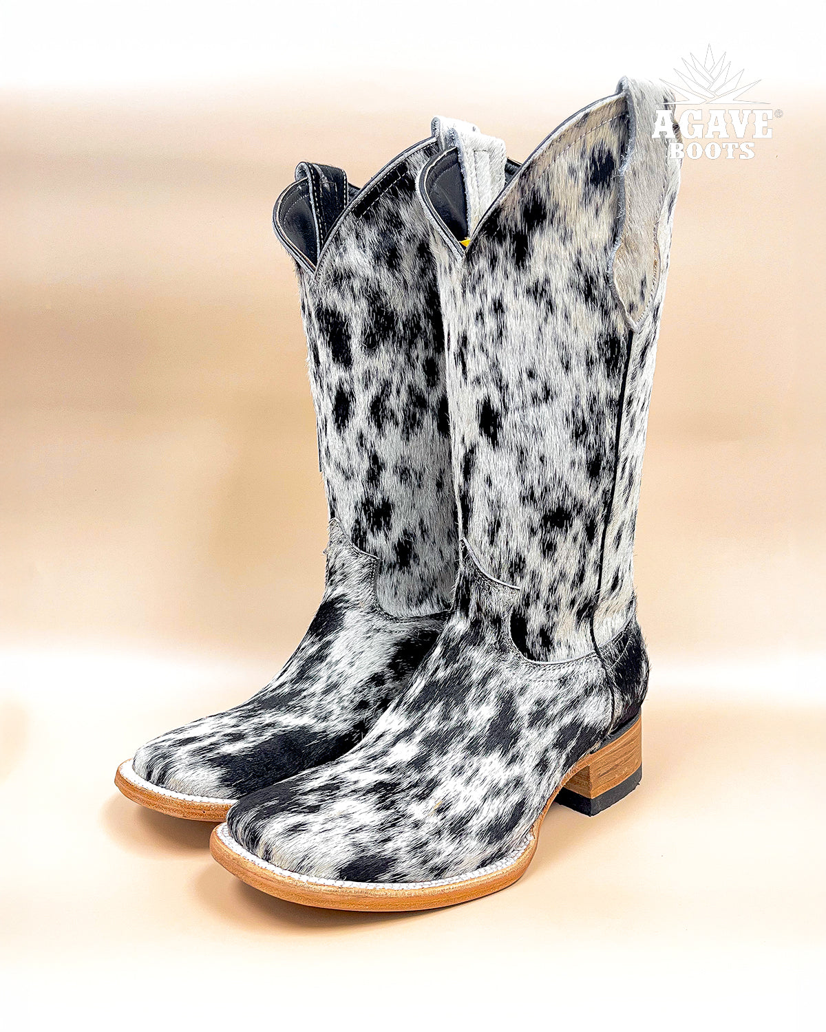 Women’s Cowhide Cowboy Boot