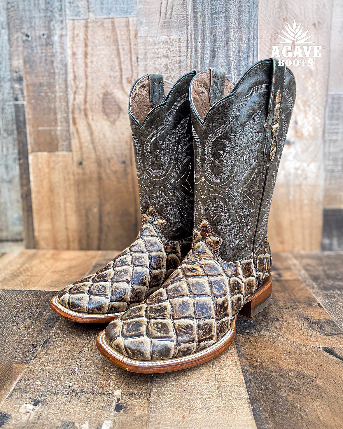 Cowboy Boot Fish Gray Orix