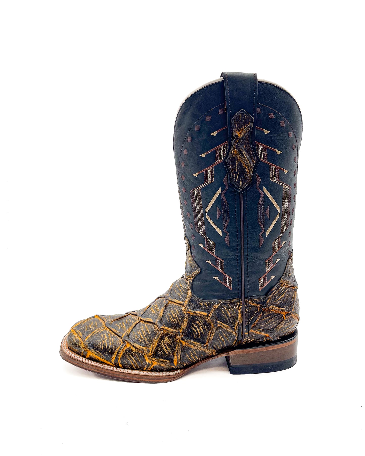 Cowboy Boot Rustic Brown Bass