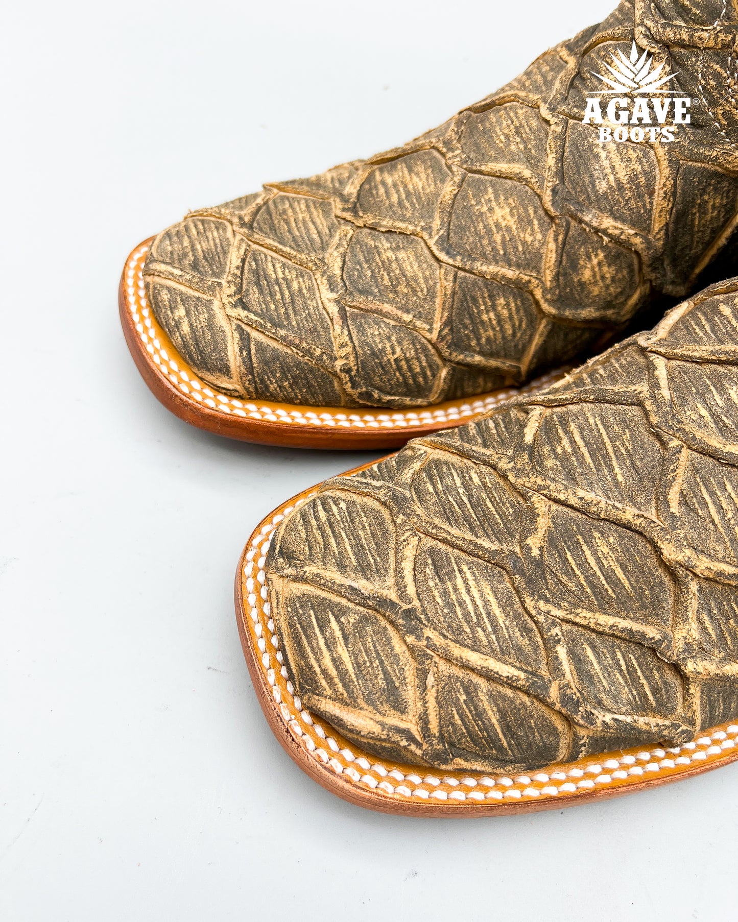 Cowboy Boot Rustic Brown Bass