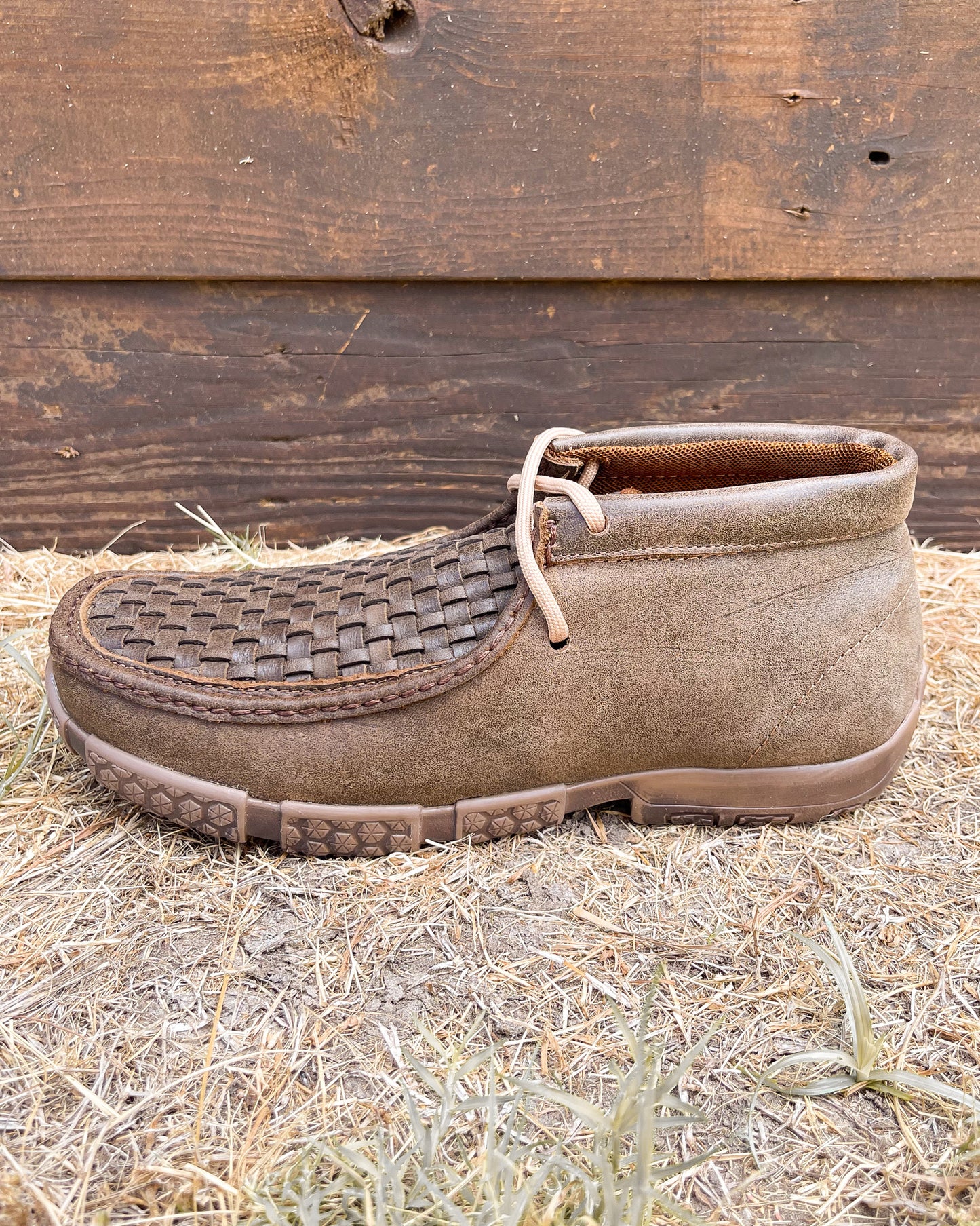 HAND WOVEN "THANG" | MEN MOCCASIN SHOES