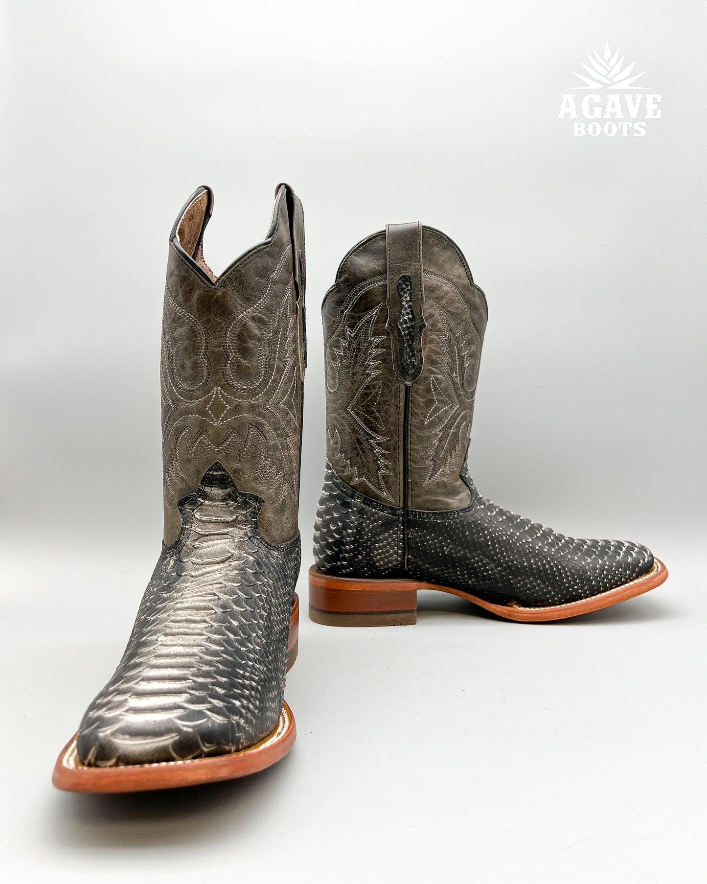 Cowboy Boot Gray Python