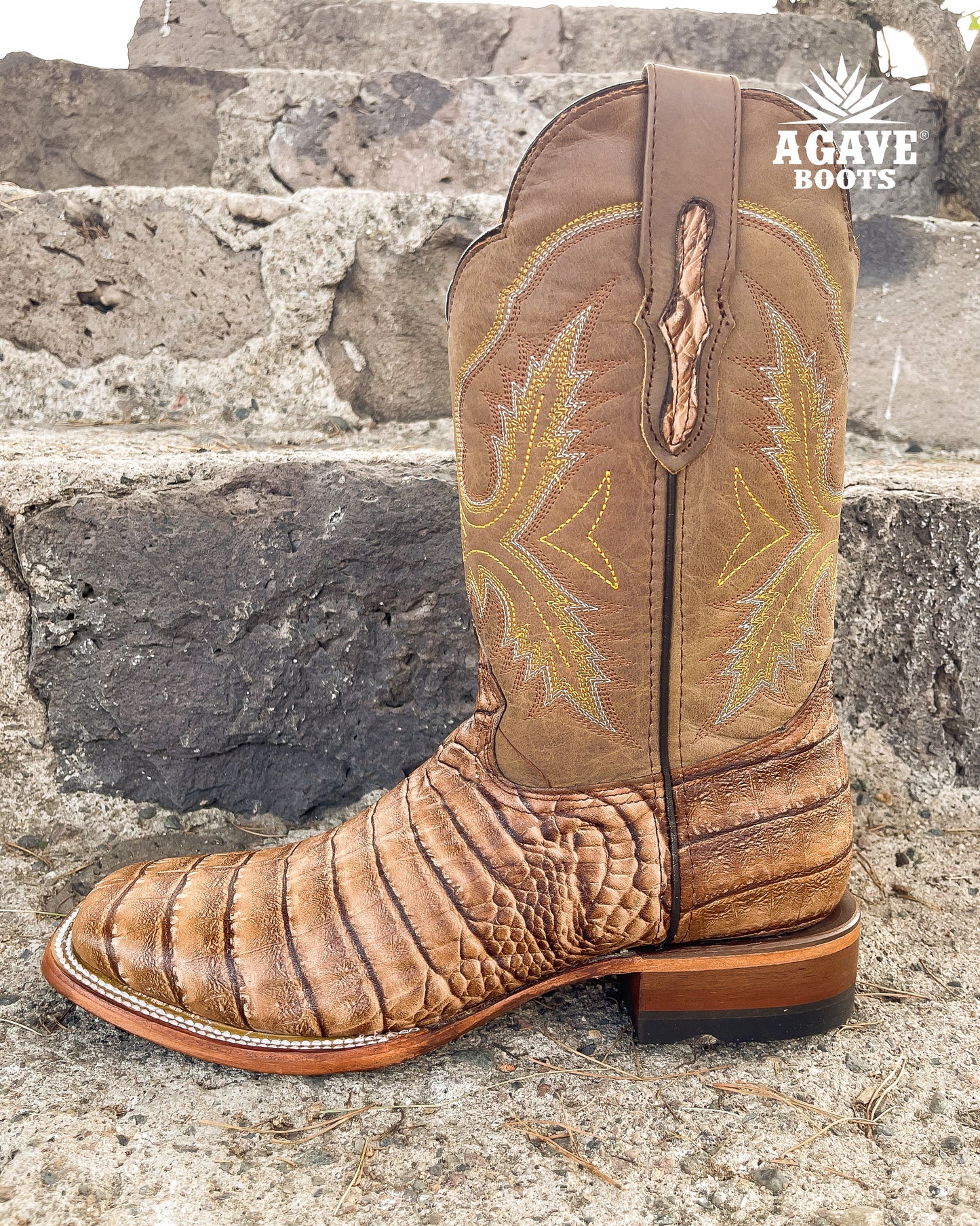 Cowboy Boot in Light Brown Caiman Leather