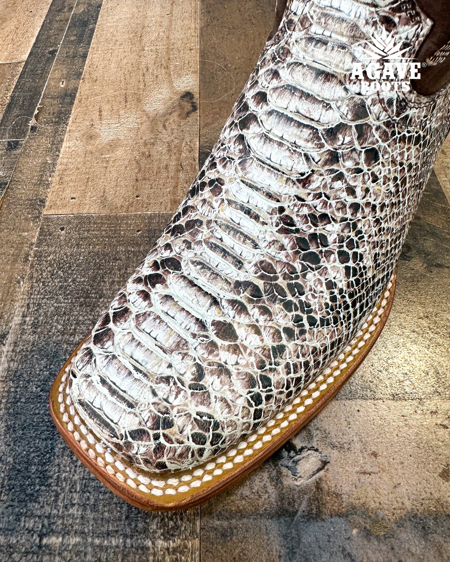 "JAYLIN" PYTHON | WOMEN SQUARE TOE BOOTS