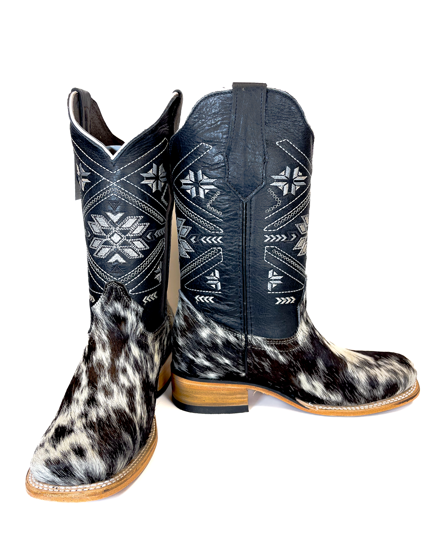 Women’s Cowhide Black Cowboy Boot