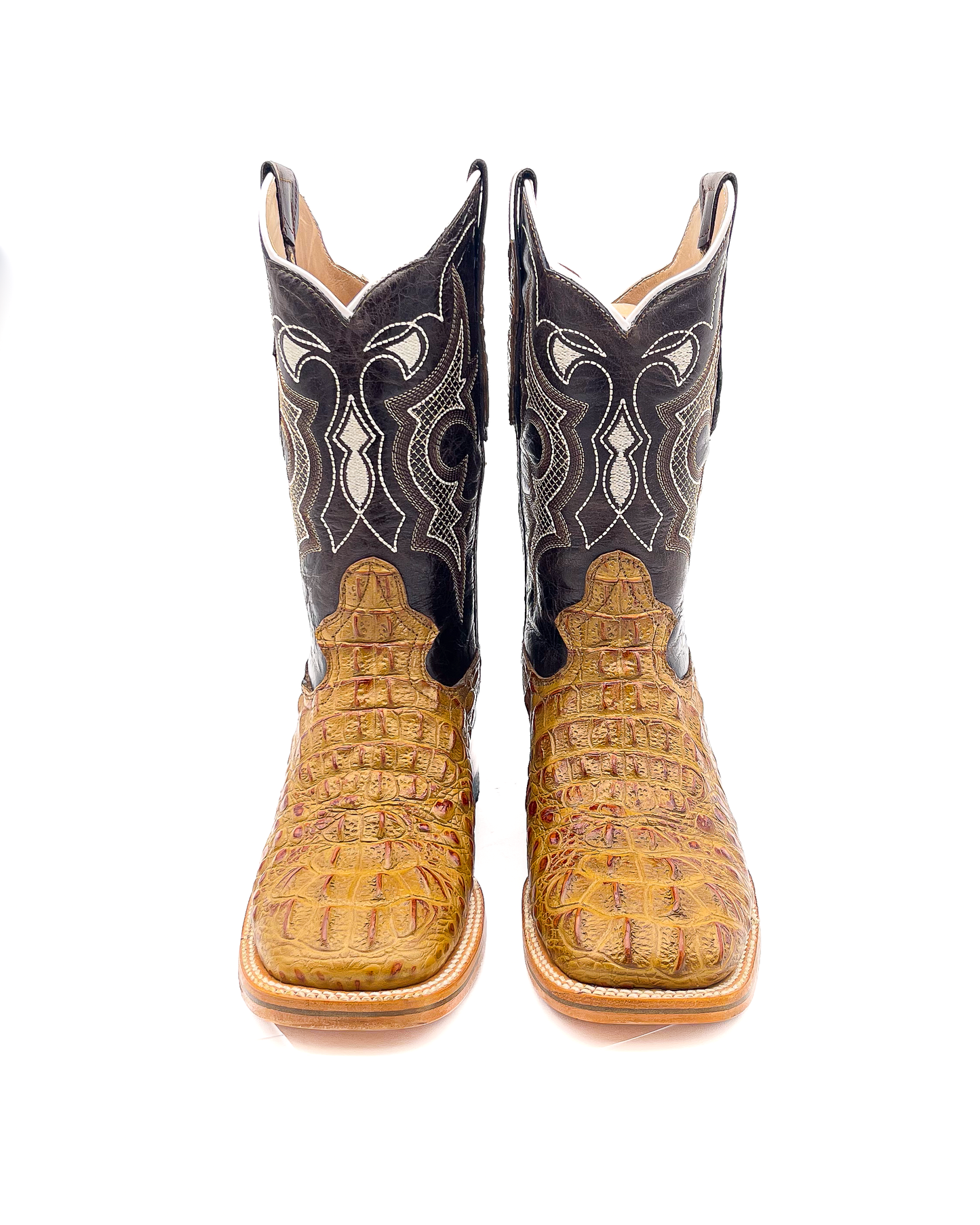 Cowboy Boot Caiman Horn Back Cedar