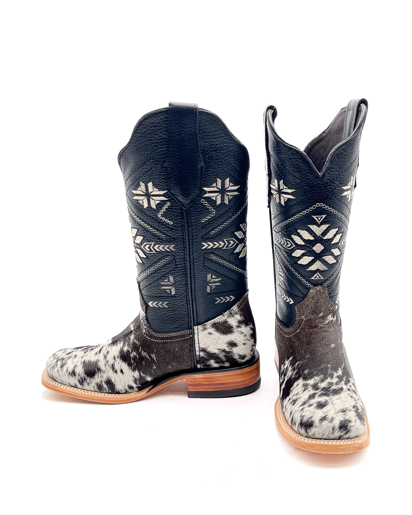 Women’s Cowhide Black Cowboy Boot