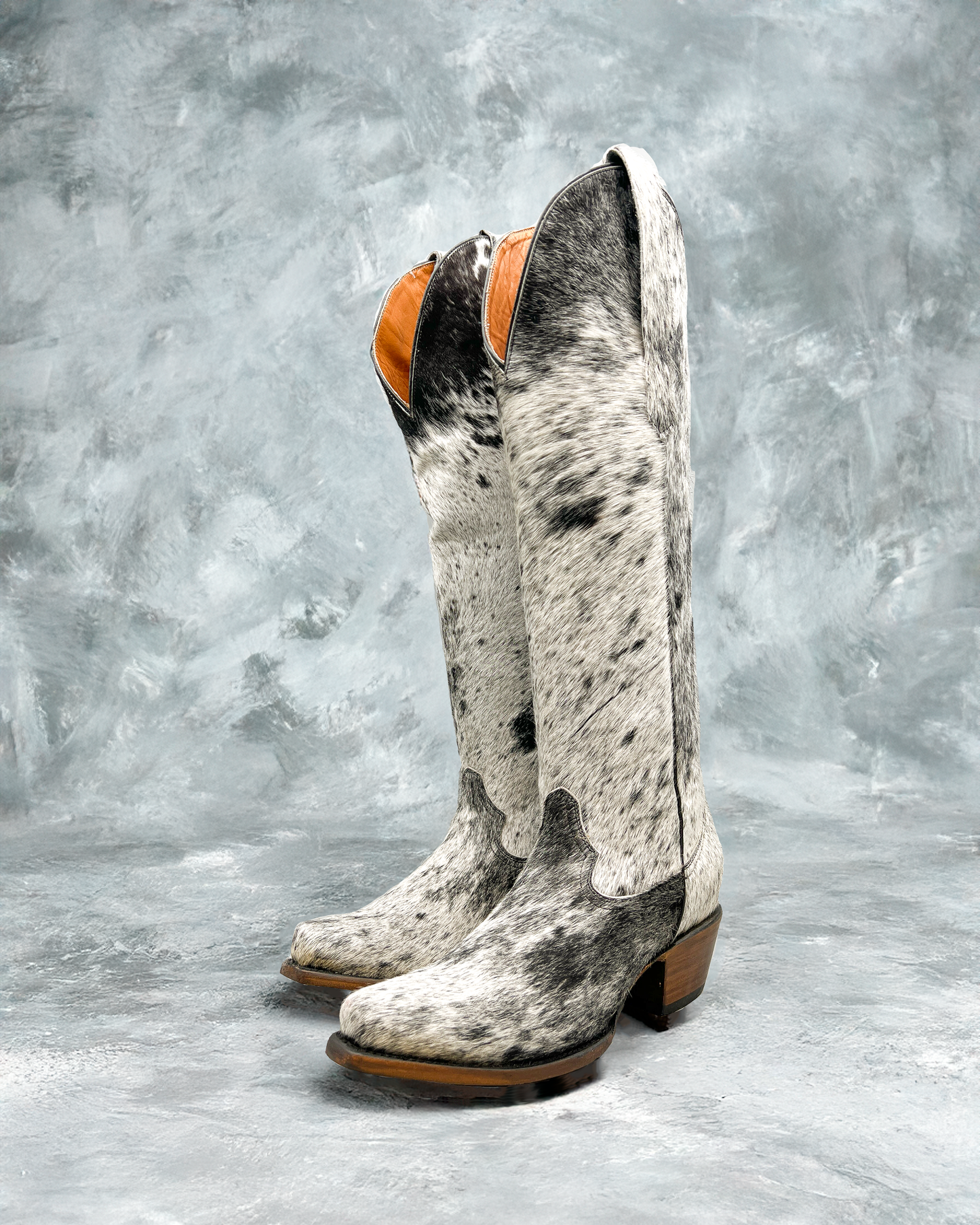 COWHIDE TALL SNIP | WOMEN COWBOY BOOTS