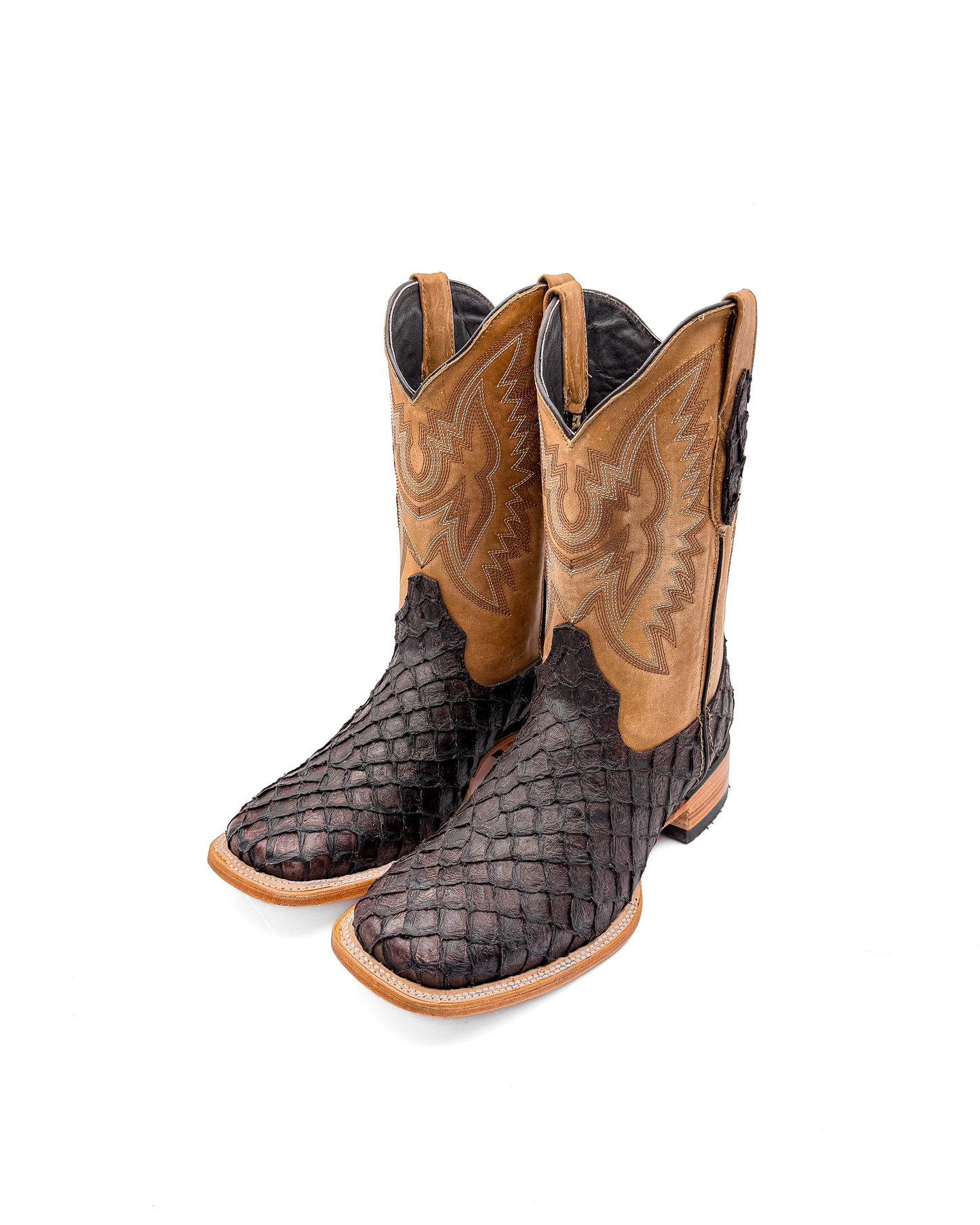 Cowboy Boot Brown Pirarucu Mini Bass