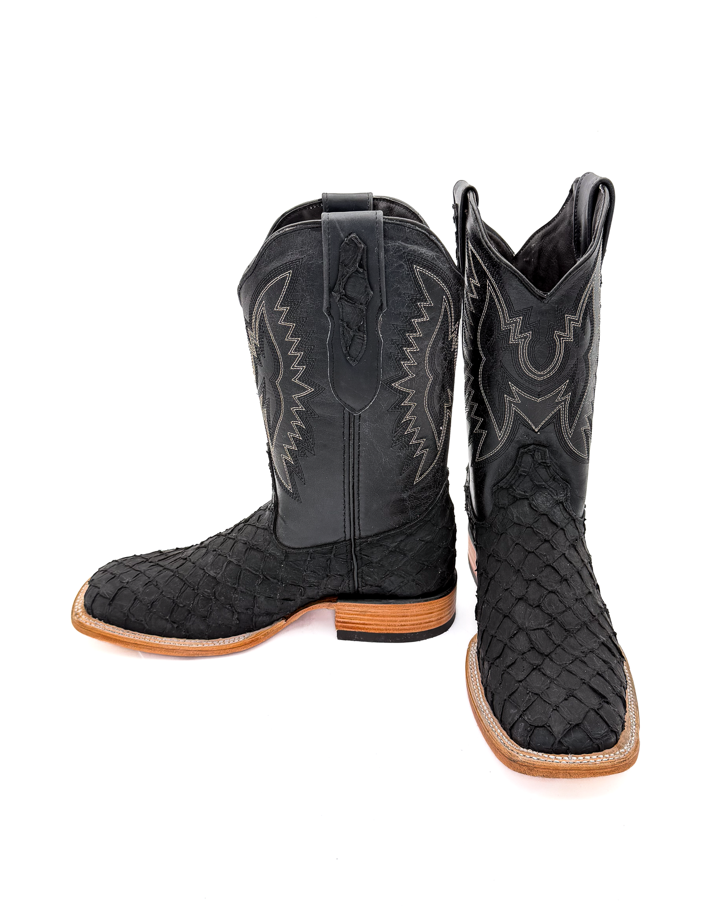 Cowboy Boot Black Pirarucu Mini Bass