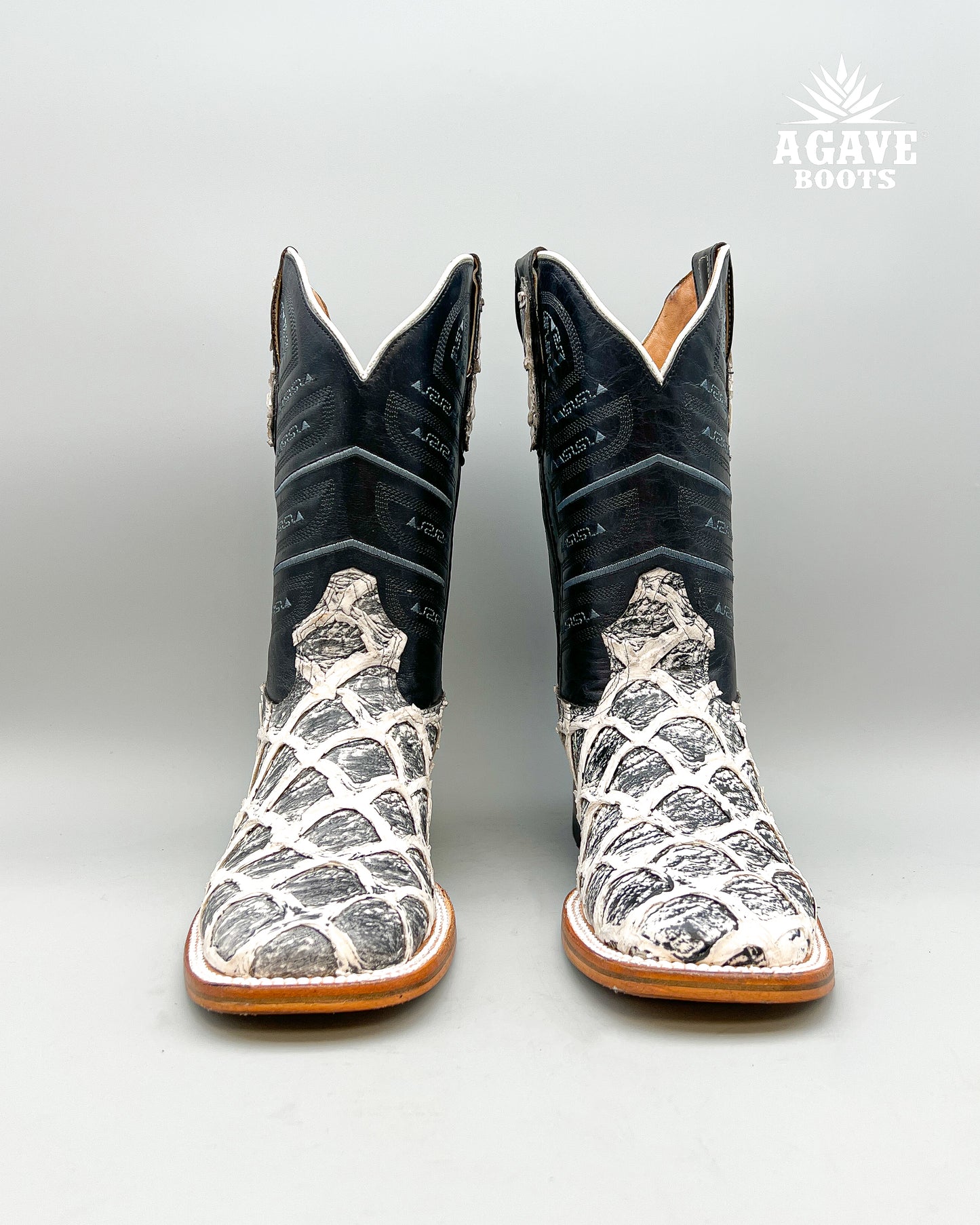 RUSTIC WHITE BASS | MEN’S COWBOY BOOTS