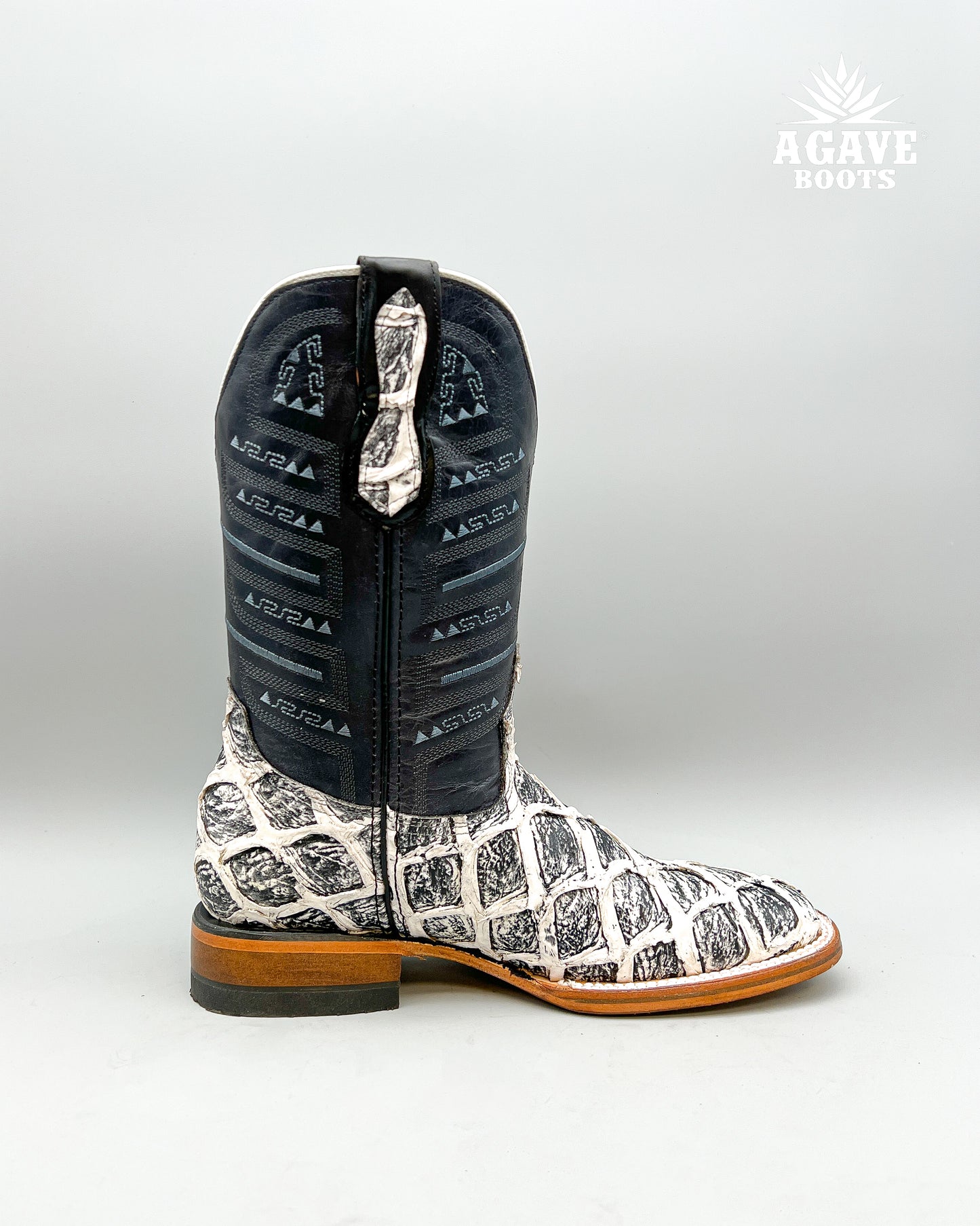 RUSTIC WHITE BASS | MEN’S COWBOY BOOTS