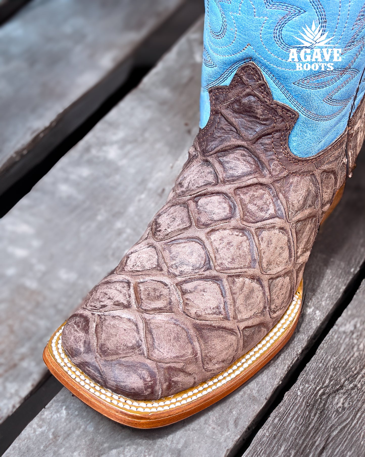 RUSTIC BROWN BASS | MEN SQUARE TOE WESTERN COWBOY BOOTS