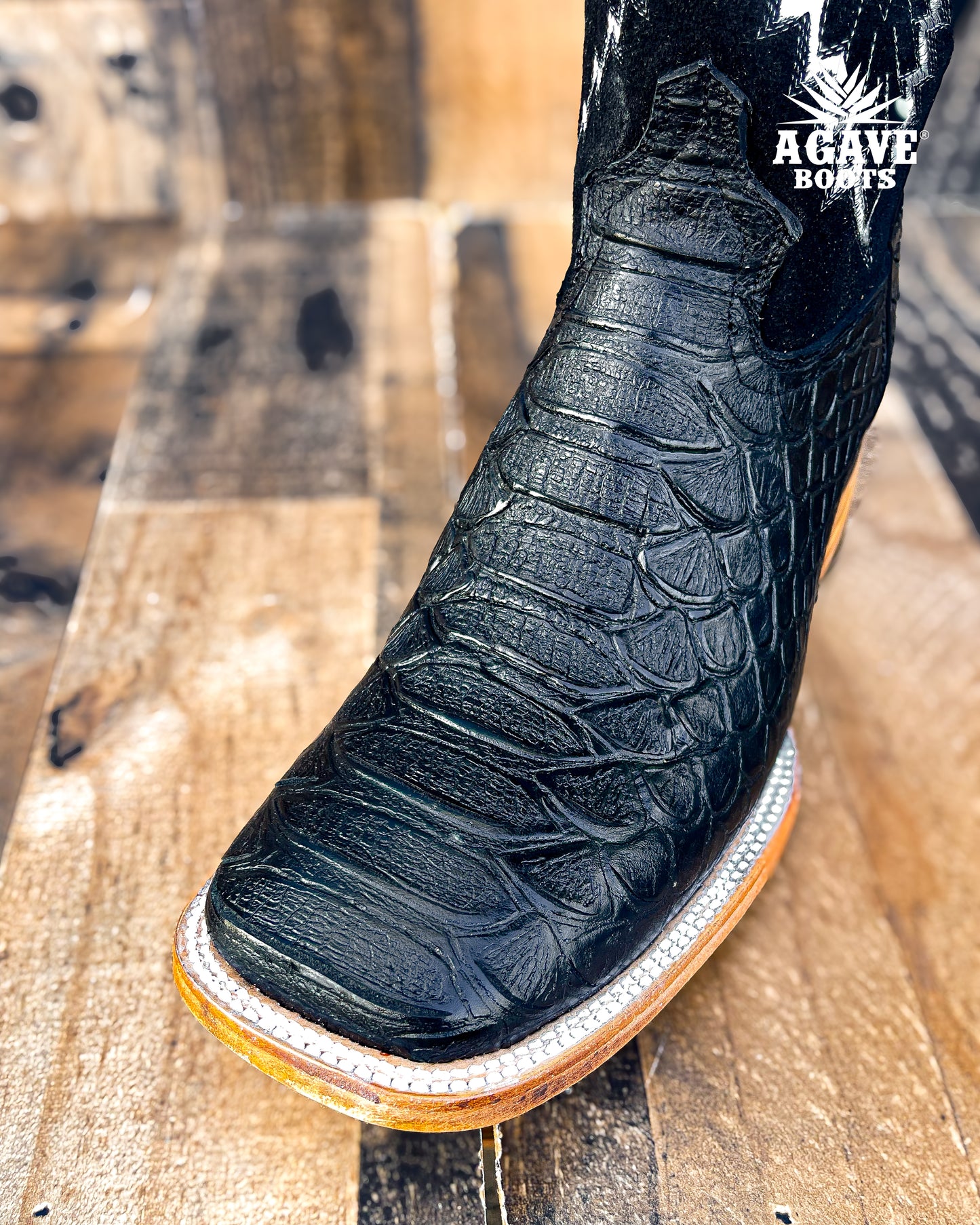 BLACK PYTHON | MEN SQUARE TOE WESTERN COWBOY BOOTS