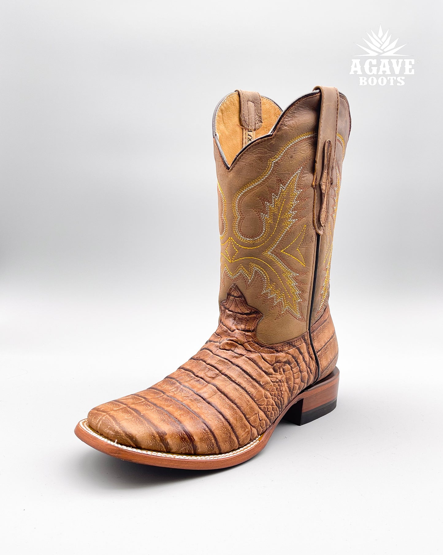 Cowboy Boot in Light Brown Caiman Leather