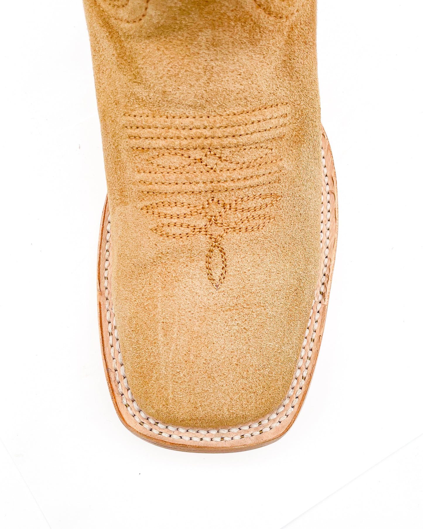 Cowboy Boot in Light Brown Rough Out