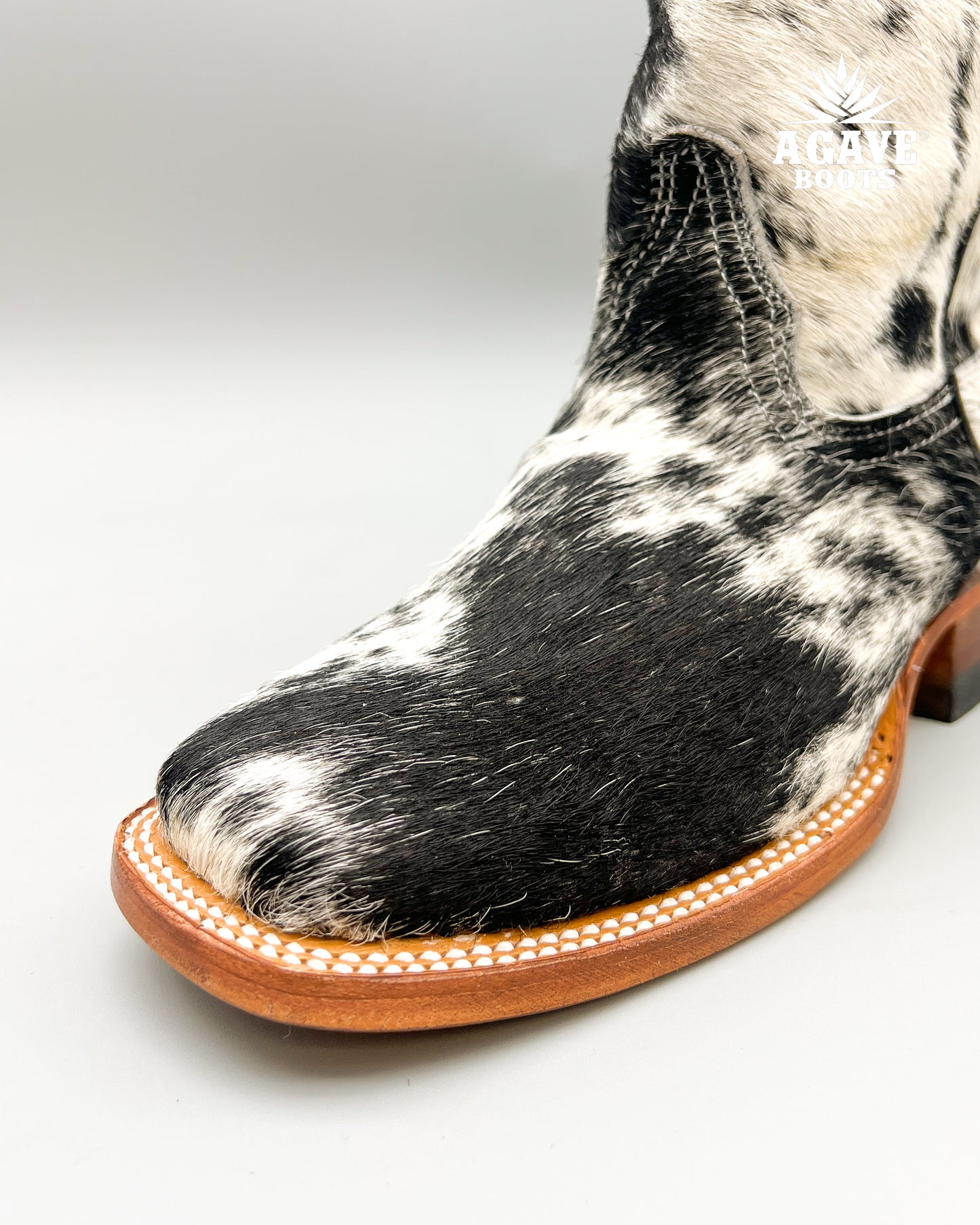 WOMEN COWHIDE | WOMEN TALL COWBOY BOOTS