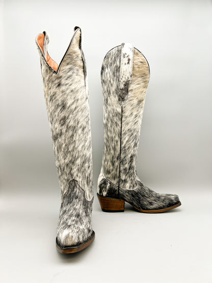 COWHIDE TALL SNIP | WOMEN COWBOY BOOTS