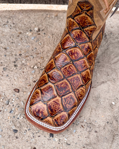 Cowboy Boot Light Brown Bass