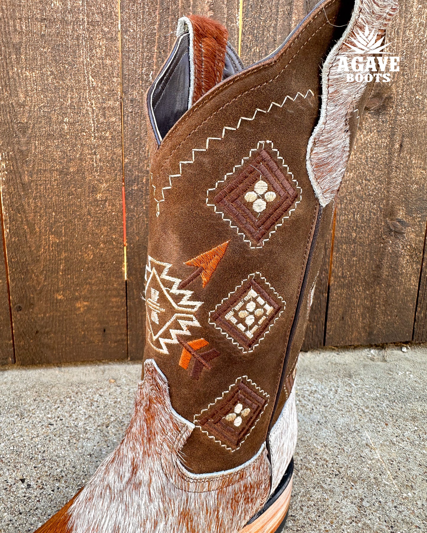 BROWN COWHIDE AZTEC | MEN SQUARE TOE WESTERN COWBOY BOOTS