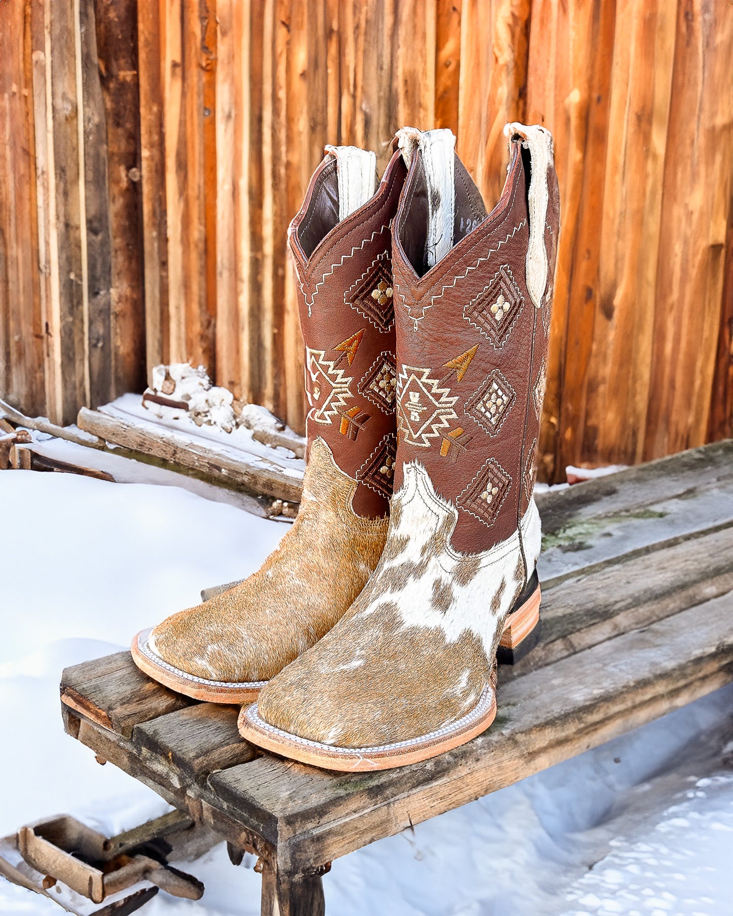 BROWN COWHIDE AZTEC | MEN SQUARE TOE WESTERN COWBOY BOOTS