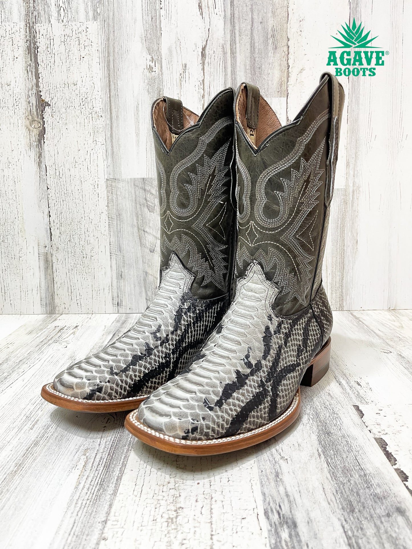 Snake skin square toe boots Clearance